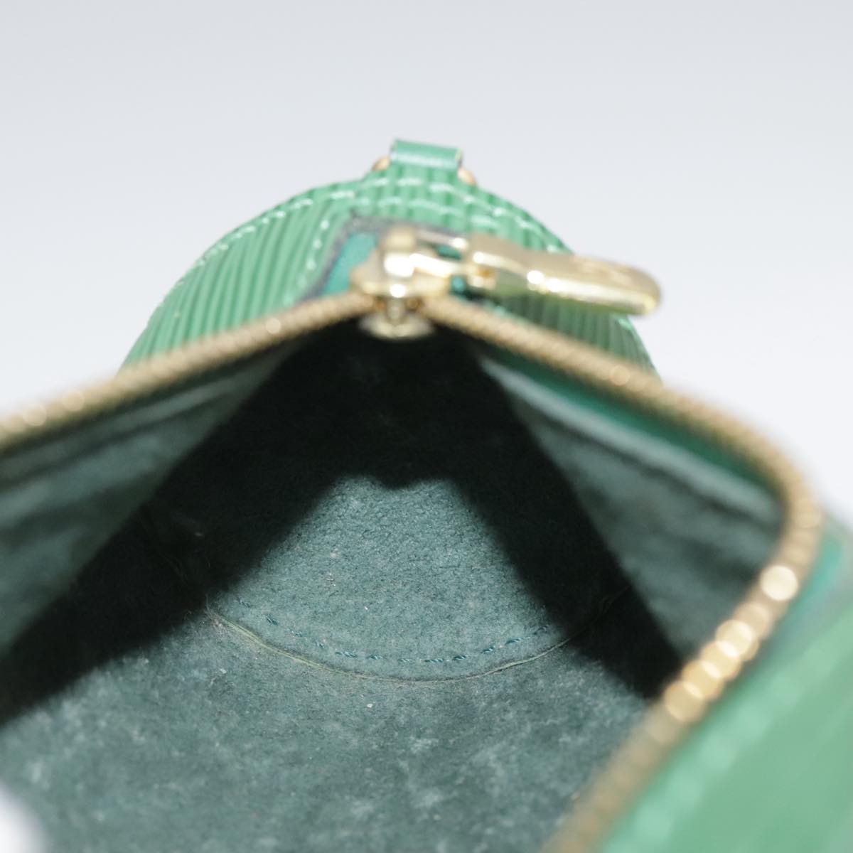 LOUIS VUITTON Epi Soufflot Pouch Green LV 109868