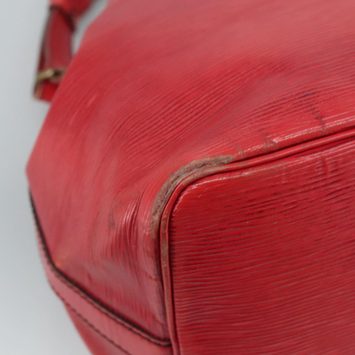 LOUIS VUITTON Epi Petit Noe Shoulder Bag Red M44107 LV 109889