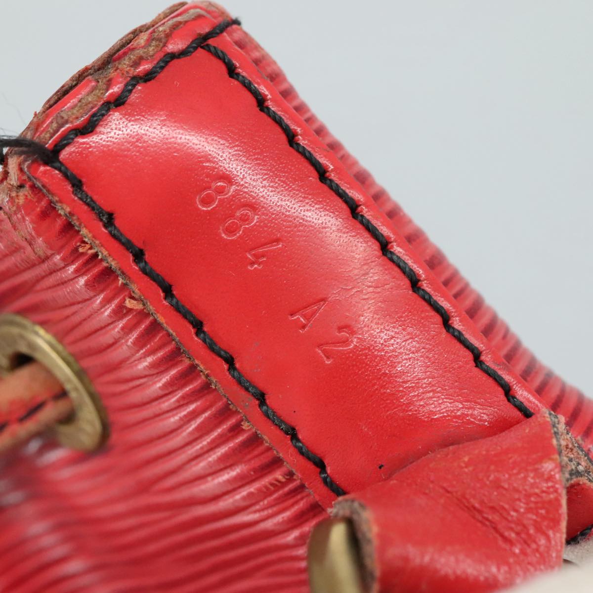 LOUIS VUITTON Epi Petit Noe Shoulder Bag Red M44107 LV 109889
