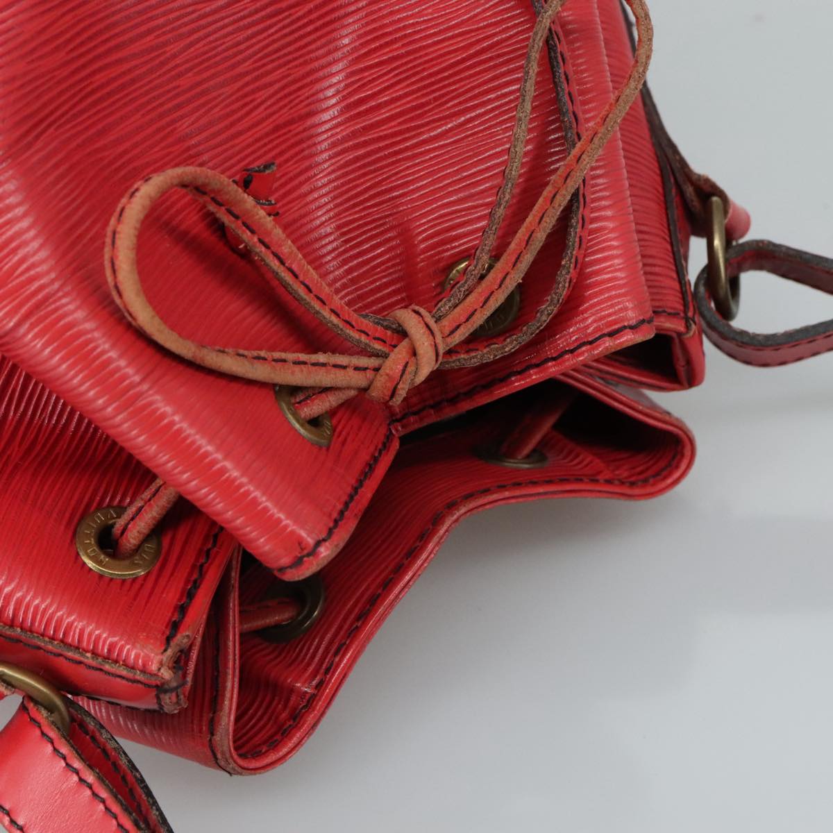 LOUIS VUITTON Epi Petit Noe Shoulder Bag Red M44107 LV 109889