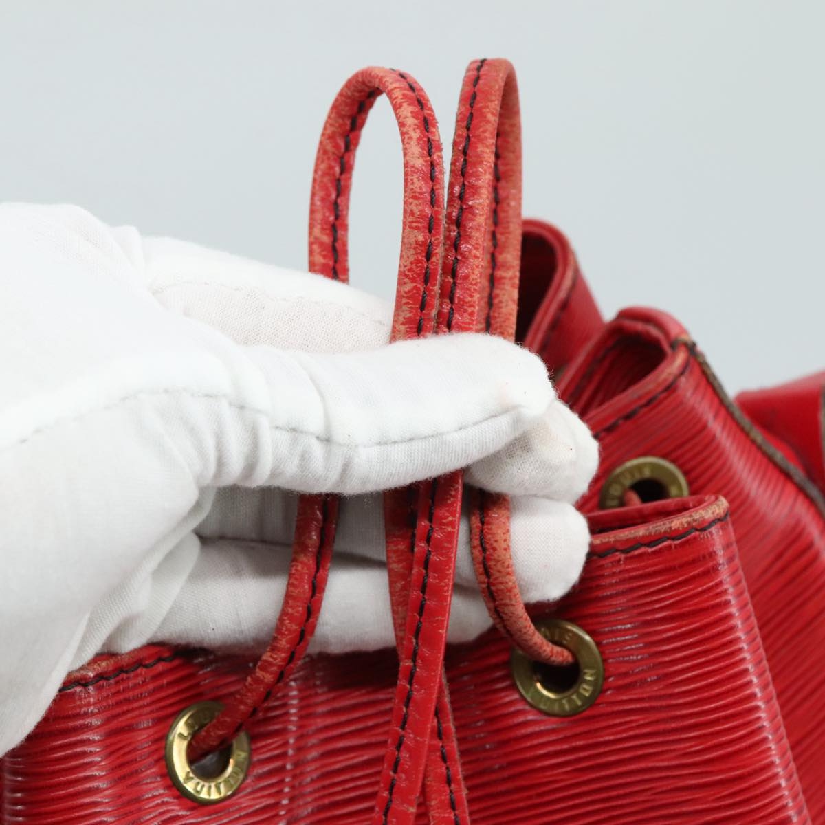 LOUIS VUITTON Epi Petit Noe Shoulder Bag Red M44107 LV 109921
