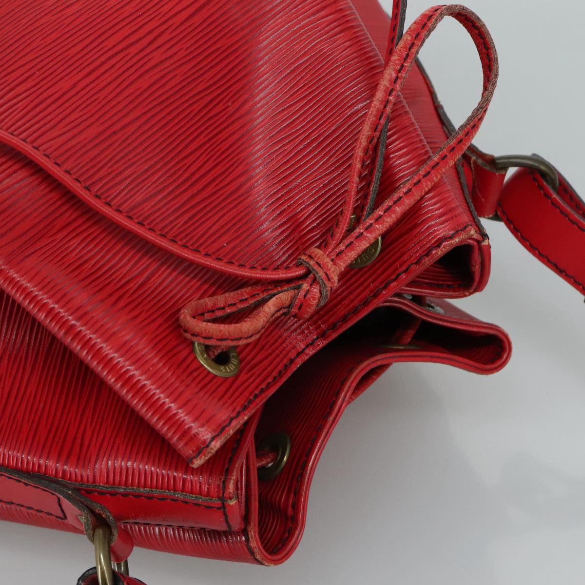 LOUIS VUITTON Epi Petit Noe Shoulder Bag Red M44107 LV 109921