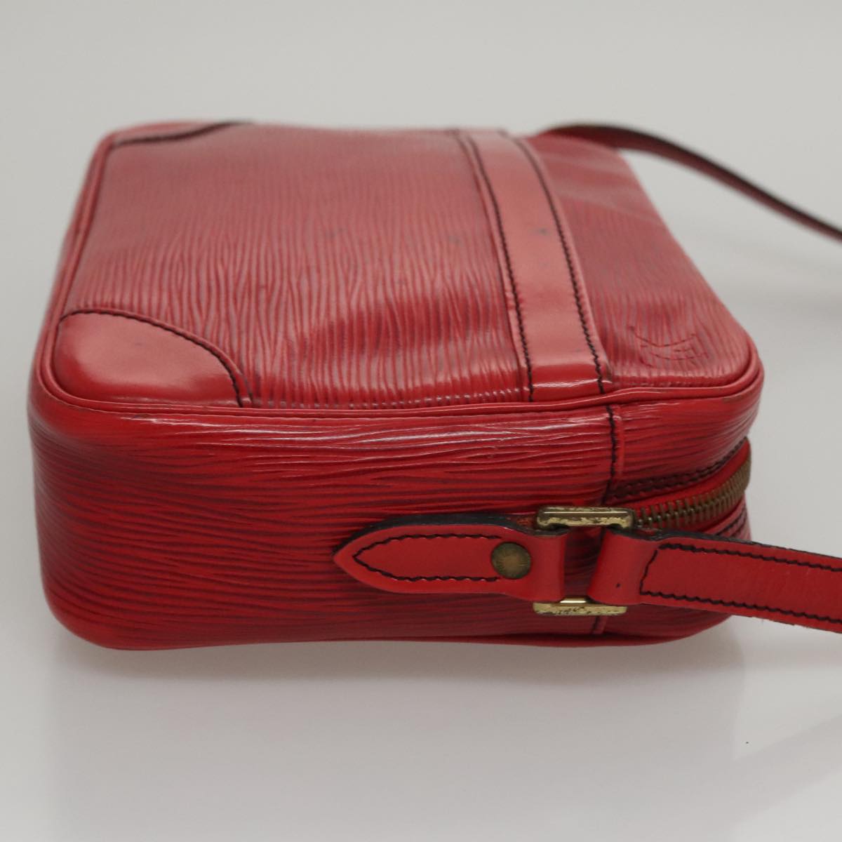LOUIS VUITTON Epi Trocadero 23 Shoulder Bag Red M52307 LV 109939