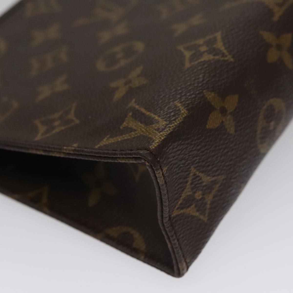 LOUIS VUITTON Monogram Poche Toilette 19 Pouch M47544 LV 109940