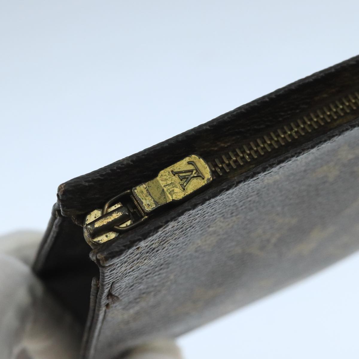 LOUIS VUITTON Monogram Poche Toilette 19 Pouch M47544 LV 109941