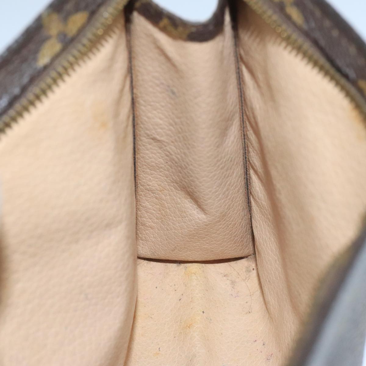 LOUIS VUITTON Monogram Poche Toilette 19 Pouch M47544 LV 109941
