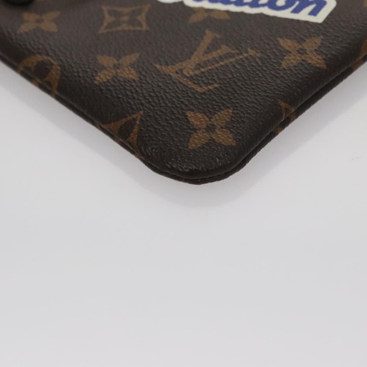 LOUIS VUITTON Monogram City Pouch M63447 LV 109972