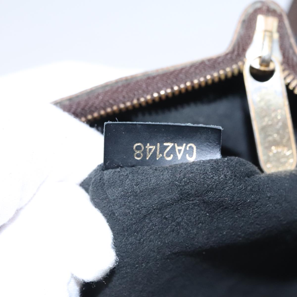 LOUIS VUITTON Monogram City Pouch M63447 LV 109972