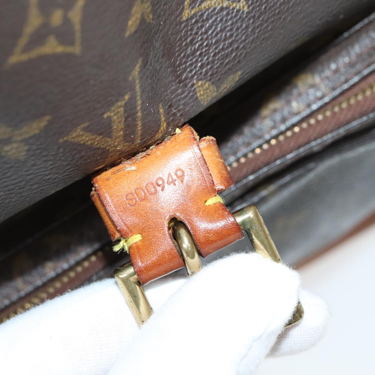 LOUIS VUITTON Monogram Montsouris GM Backpack M51135 LV 109985