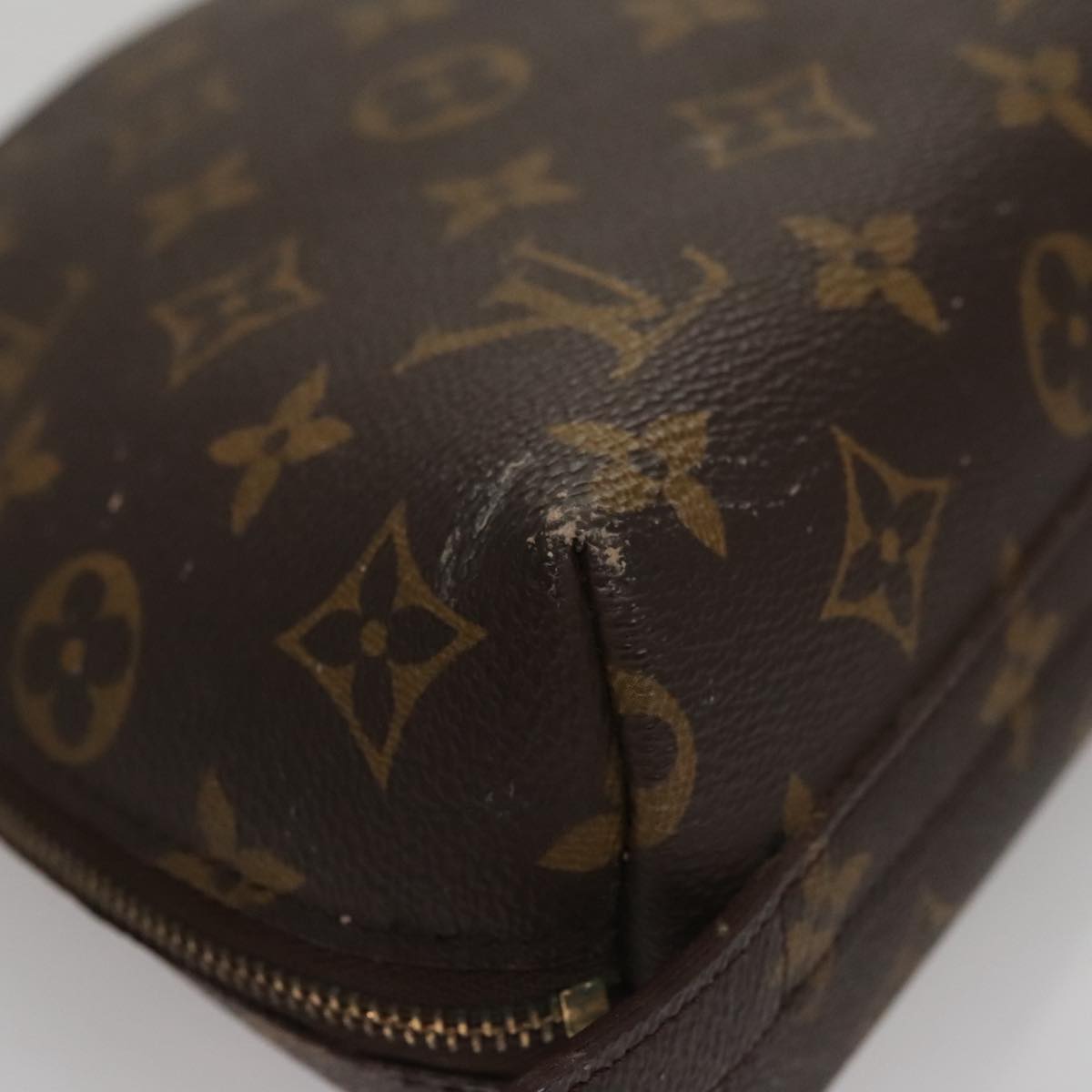 LOUIS VUITTON Monogram Trousse Demi Ronde Cosmetic Pouch M47520 LV 109998