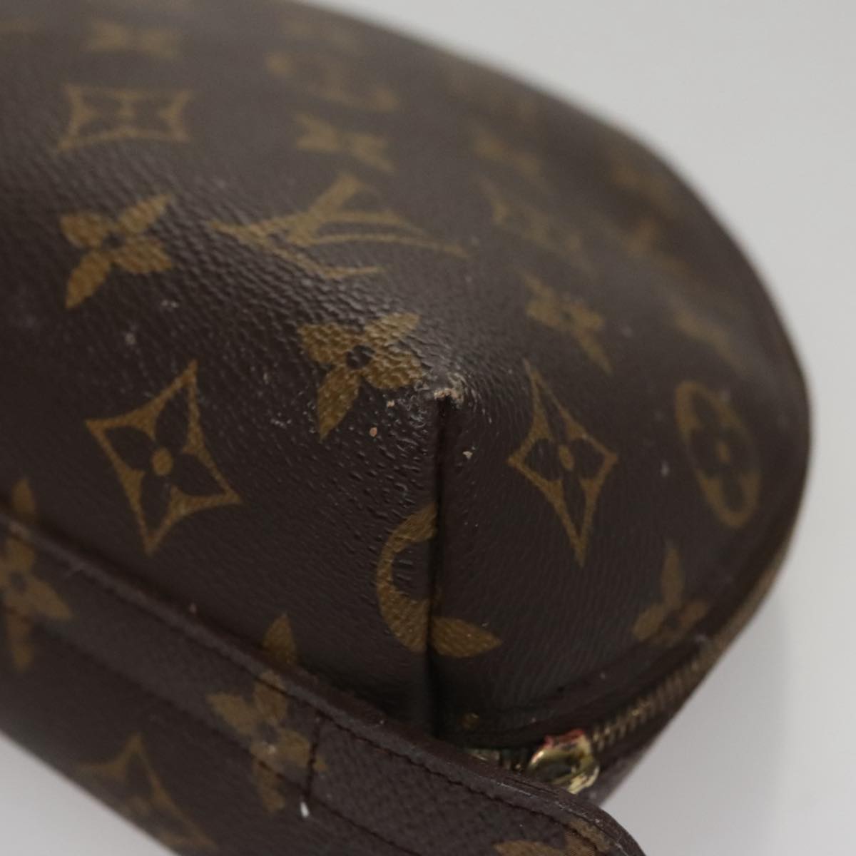 LOUIS VUITTON Monogram Trousse Demi Ronde Cosmetic Pouch M47520 LV 109998