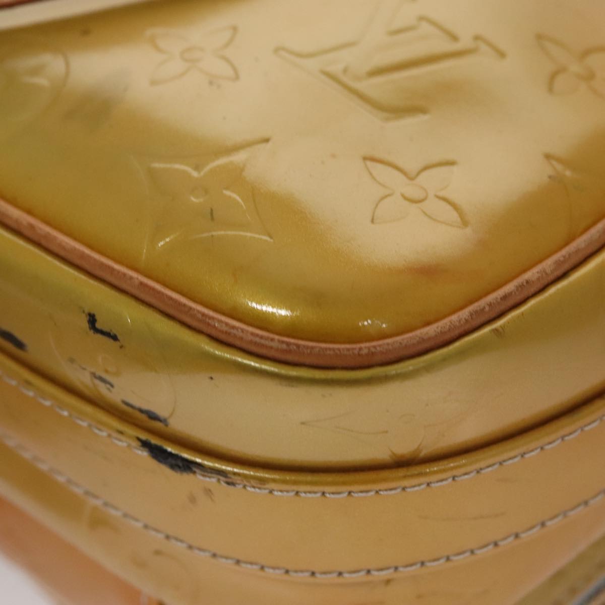 LOUIS VUITTON Monogram Vernis Wooster Shoulder Bag Gris M91036 LV 110001