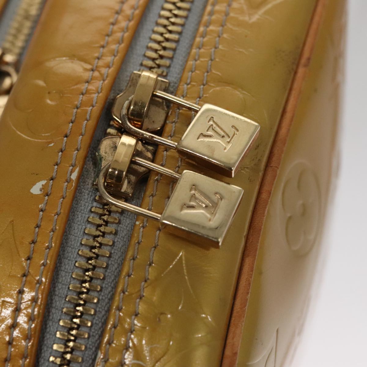 LOUIS VUITTON Monogram Vernis Wooster Shoulder Bag Gris M91036 LV 110001
