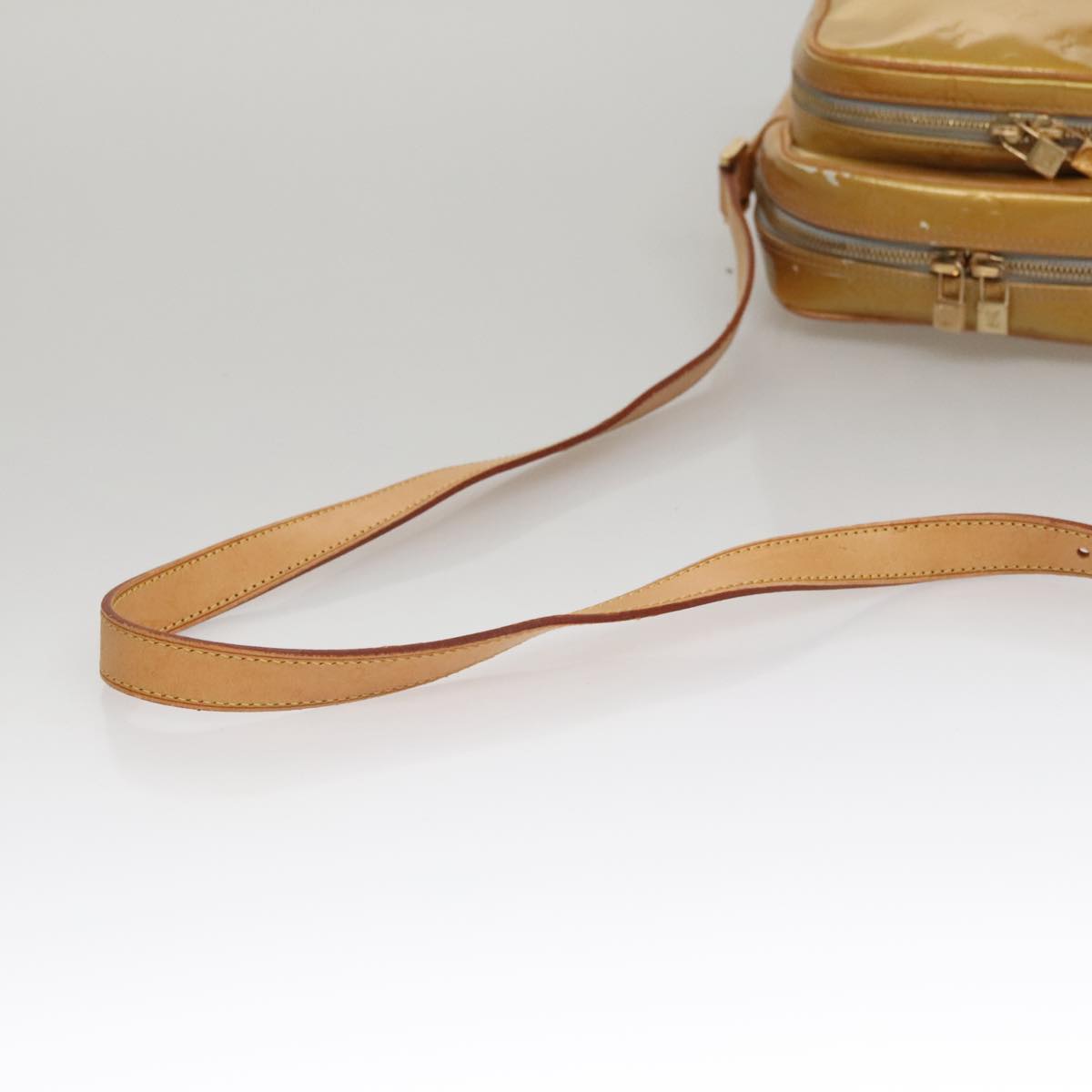 LOUIS VUITTON Monogram Vernis Wooster Shoulder Bag Gris M91036 LV 110001