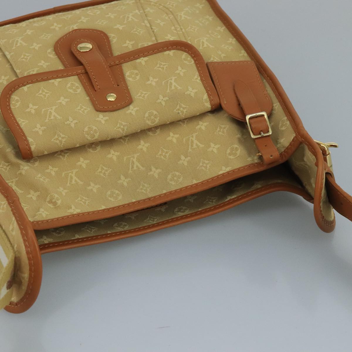 LOUIS VUITTON Monogram Mini Buzas Marie Kate Bag Beige M92323 LV 110003