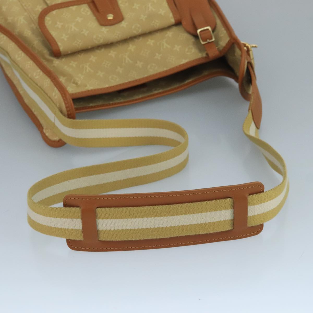 LOUIS VUITTON Monogram Mini Buzas Marie Kate Bag Beige M92323 LV 110003