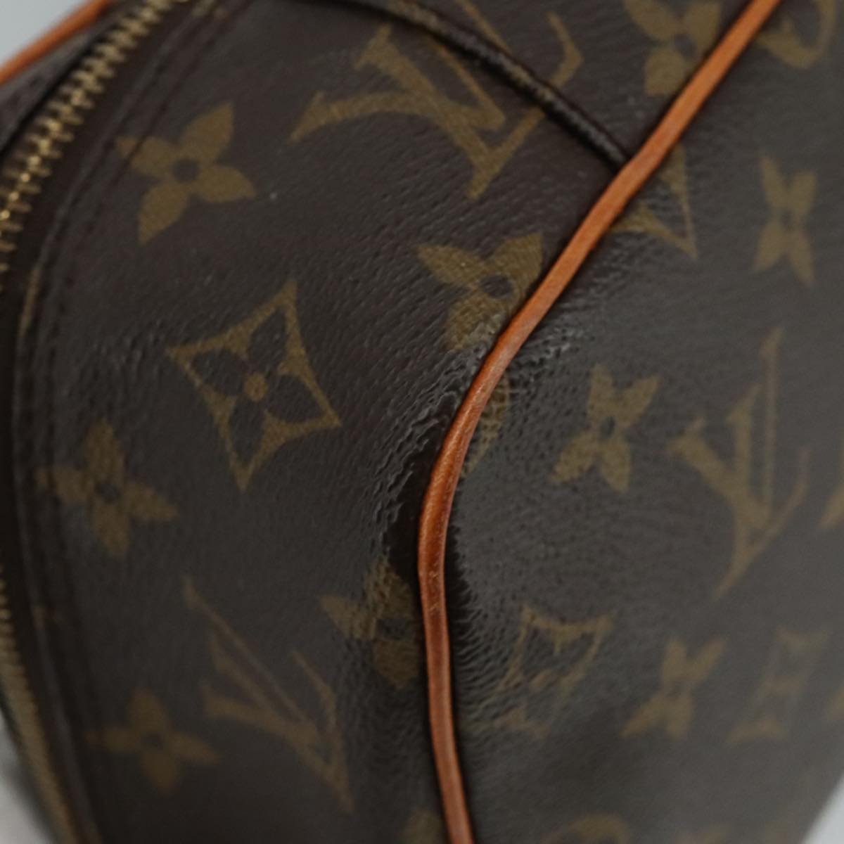 LOUIS VUITTON Monogram Trousse Boite Cosmetic Pouch M47640 LV 110007