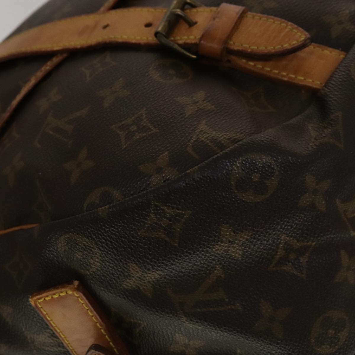 LOUIS VUITTON Monogram Saumur 43 Shoulder Bag M42252 LV 110027