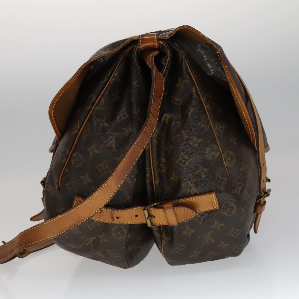 LOUIS VUITTON Monogram Saumur 43 Shoulder Bag M42252 LV 110027