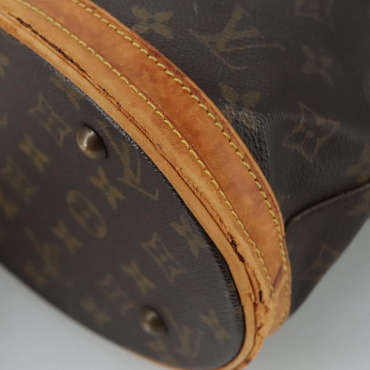 LOUIS VUITTON Monogram Bucket PM Shoulder Bag M42238 LV 110032