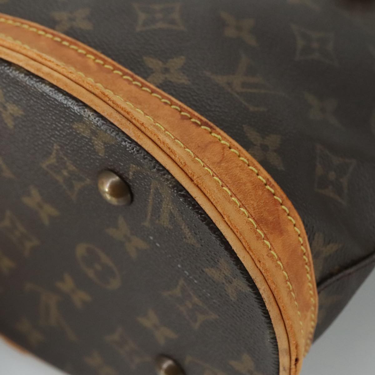 LOUIS VUITTON Monogram Bucket PM Shoulder Bag M42238 LV 110032