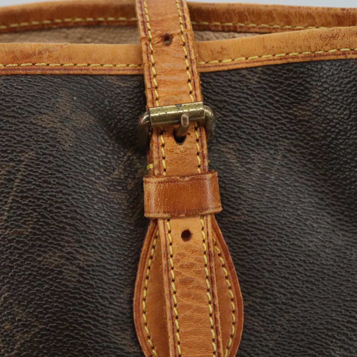 LOUIS VUITTON Monogram Bucket PM Shoulder Bag M42238 LV 110032