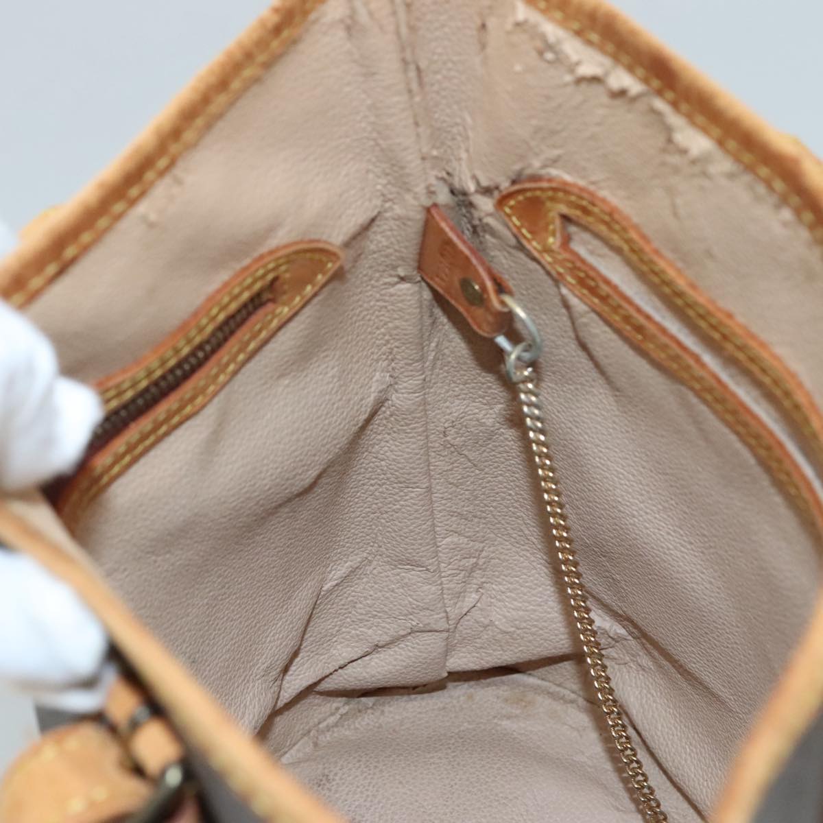 LOUIS VUITTON Monogram Bucket PM Shoulder Bag M42238 LV 110032