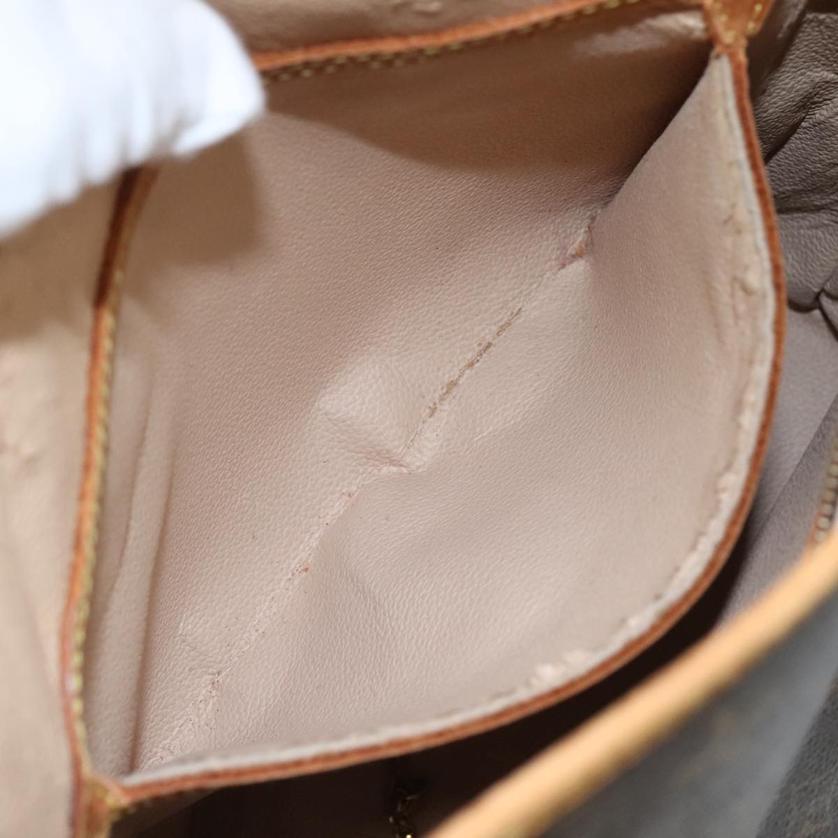 LOUIS VUITTON Monogram Bucket PM Shoulder Bag M42238 LV 110032