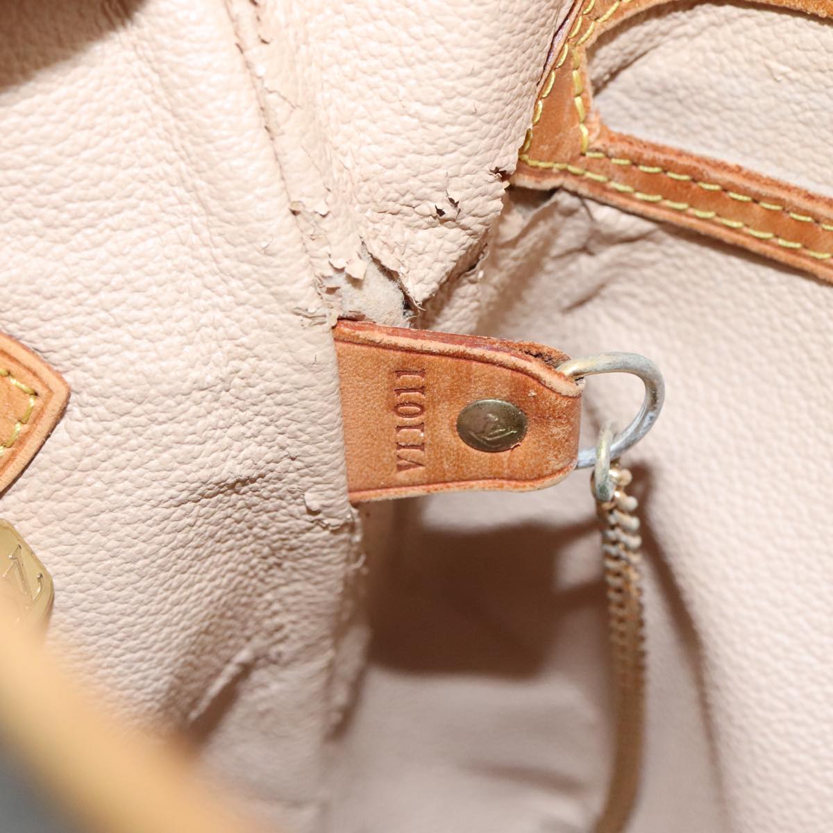 LOUIS VUITTON Monogram Bucket PM Shoulder Bag M42238 LV 110032