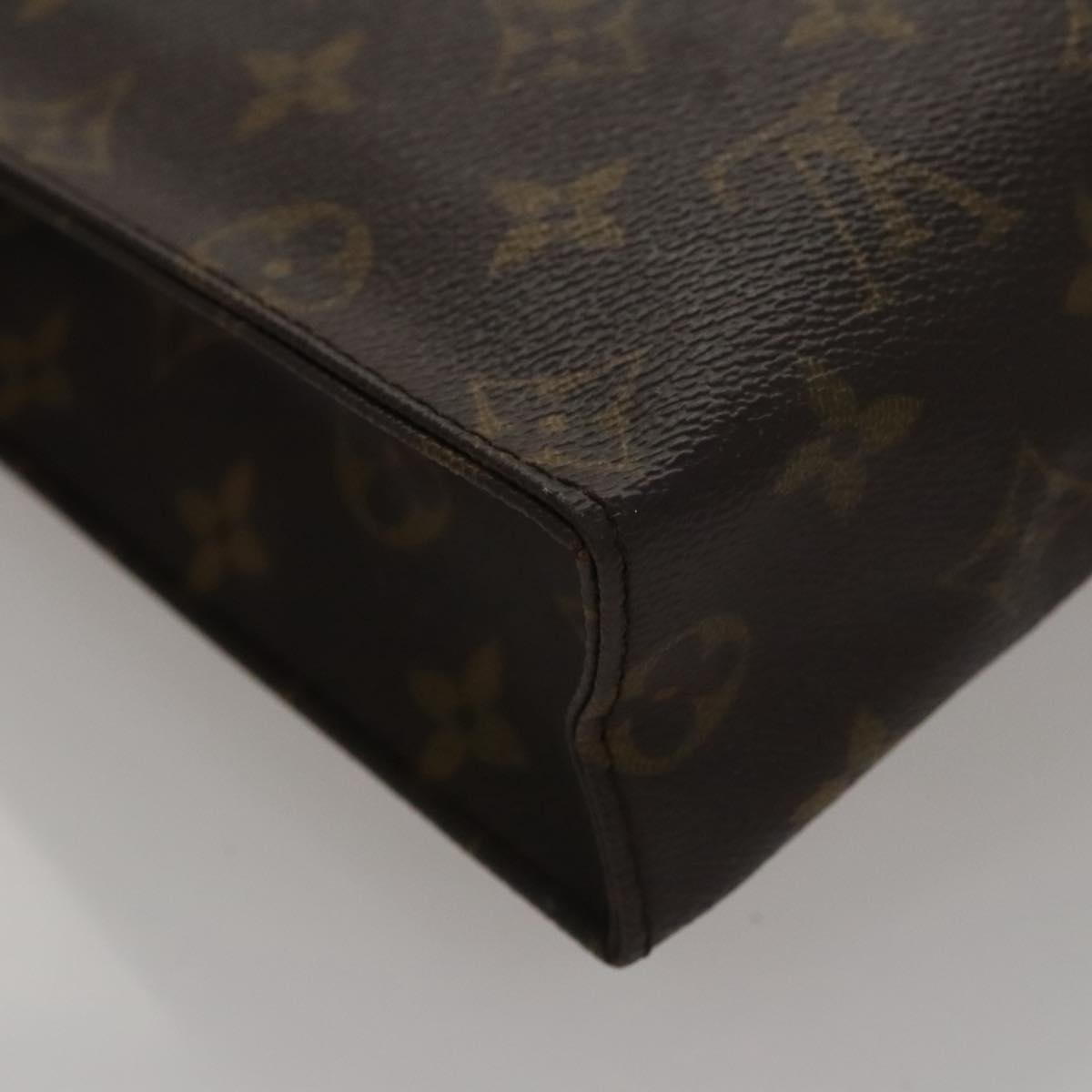 LOUIS VUITTON Monogram Poche Toilette 26 Pouch M47542 LV 110603