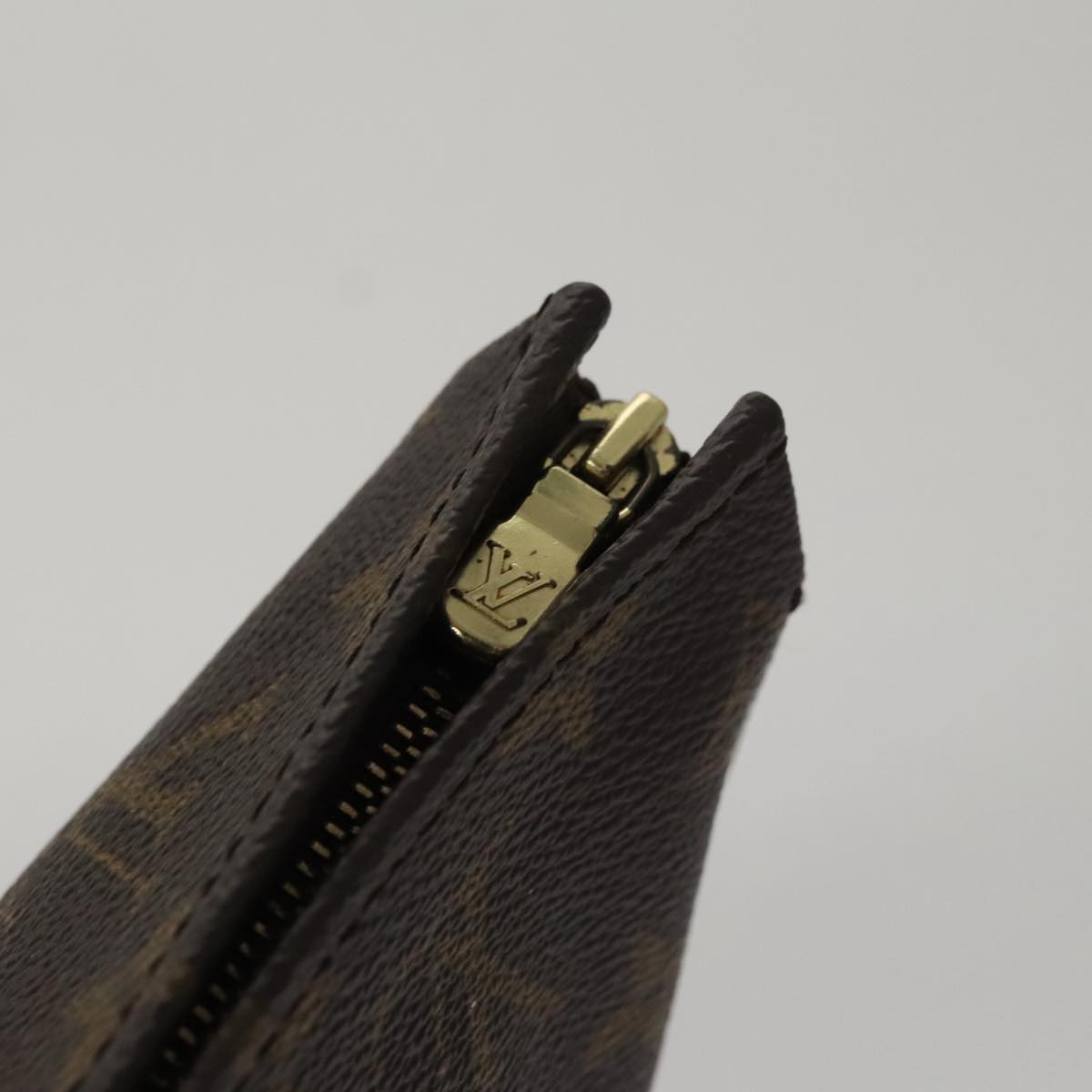LOUIS VUITTON Monogram Poche Toilette 26 Pouch M47542 LV 110603