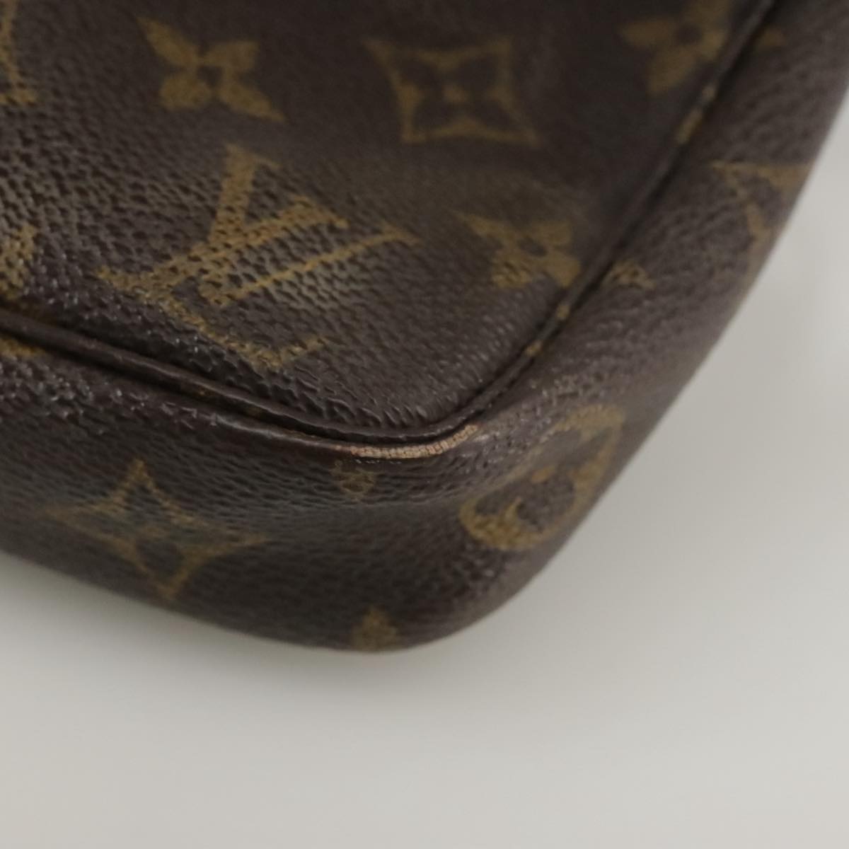 LOUIS VUITTON Monogram Pochette Accessoires Pouch M51980 LV 110611