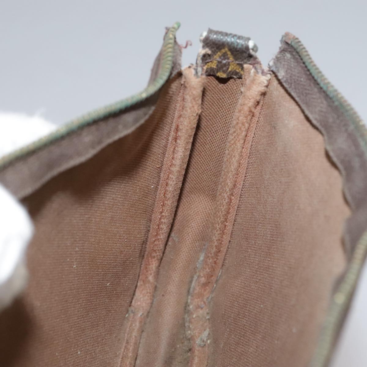 LOUIS VUITTON Monogram Pochette Accessoires Pouch M51980 LV 110611