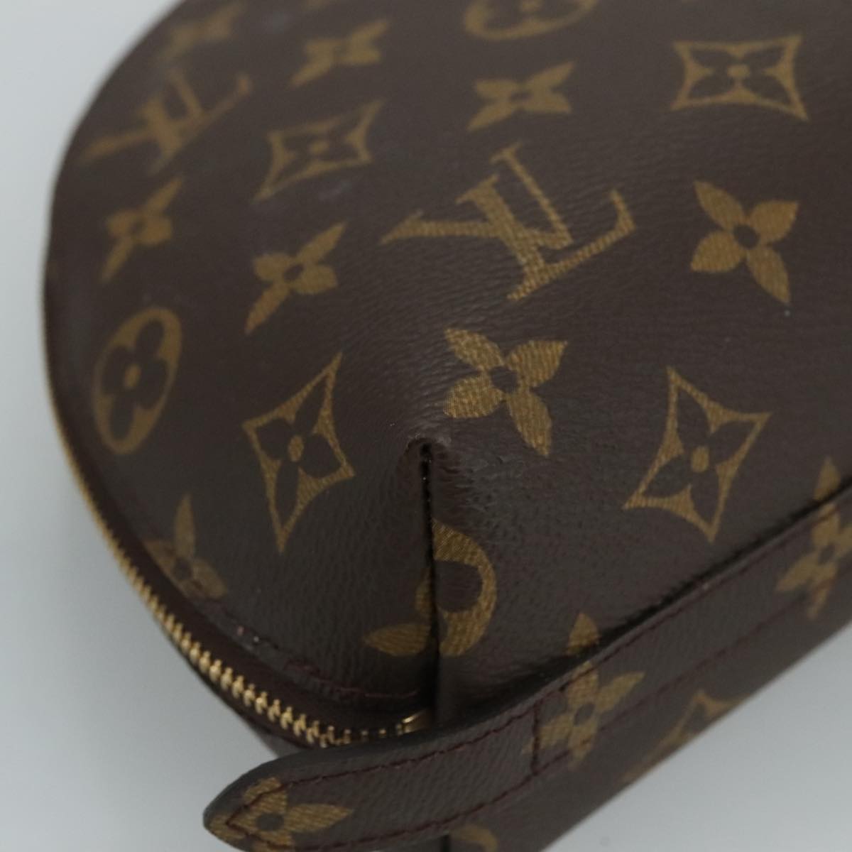 LOUIS VUITTON Monogram Trousse Demi Ronde Cosmetic Pouch M47520 LV 110614