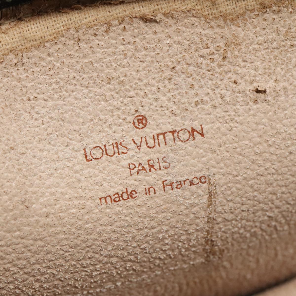 LOUIS VUITTON Monogram Trousse Demi Ronde Cosmetic Pouch M47520 LV 110614