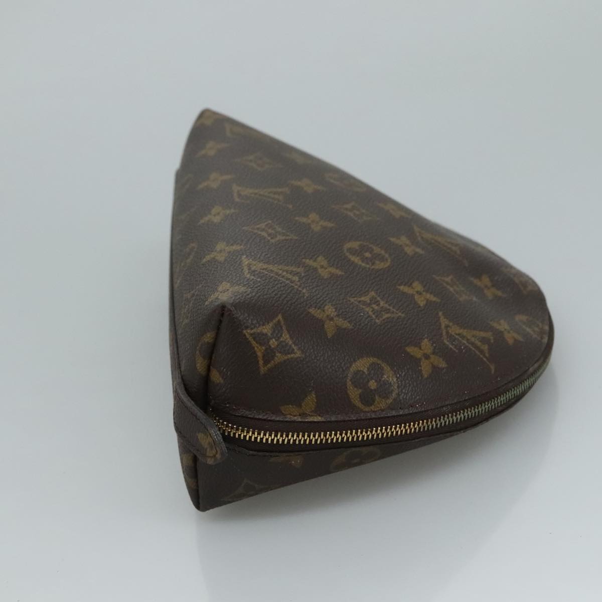 LOUIS VUITTON Monogram Trousse Demi Ronde Cosmetic Pouch M47520 LV 110615