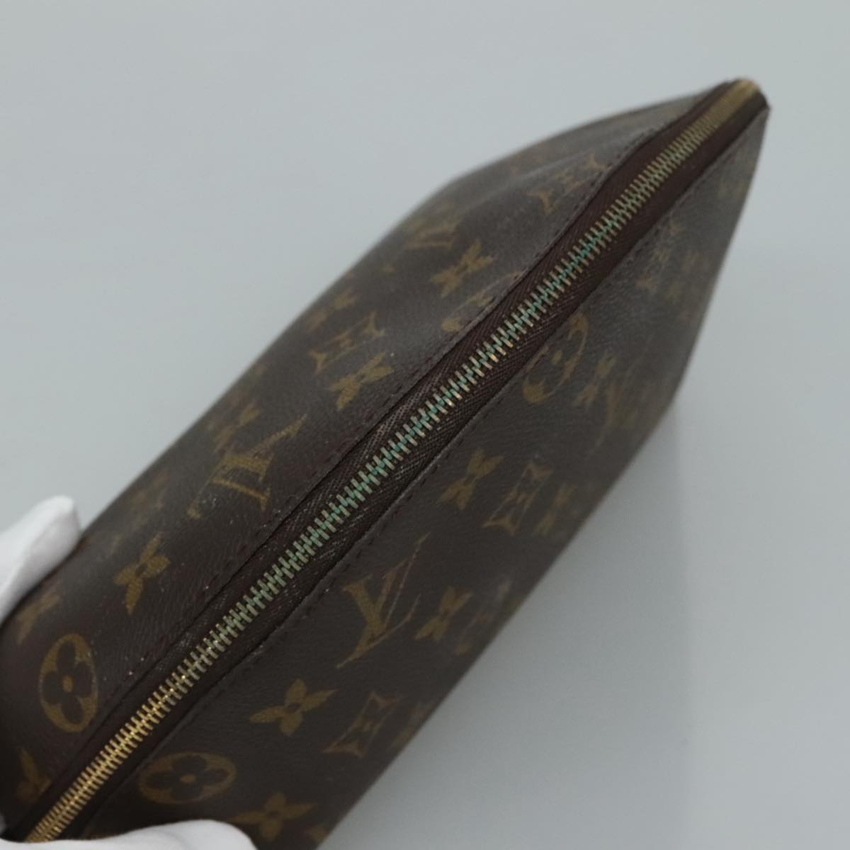 LOUIS VUITTON Monogram Trousse Demi Ronde Cosmetic Pouch M47520 LV 110615