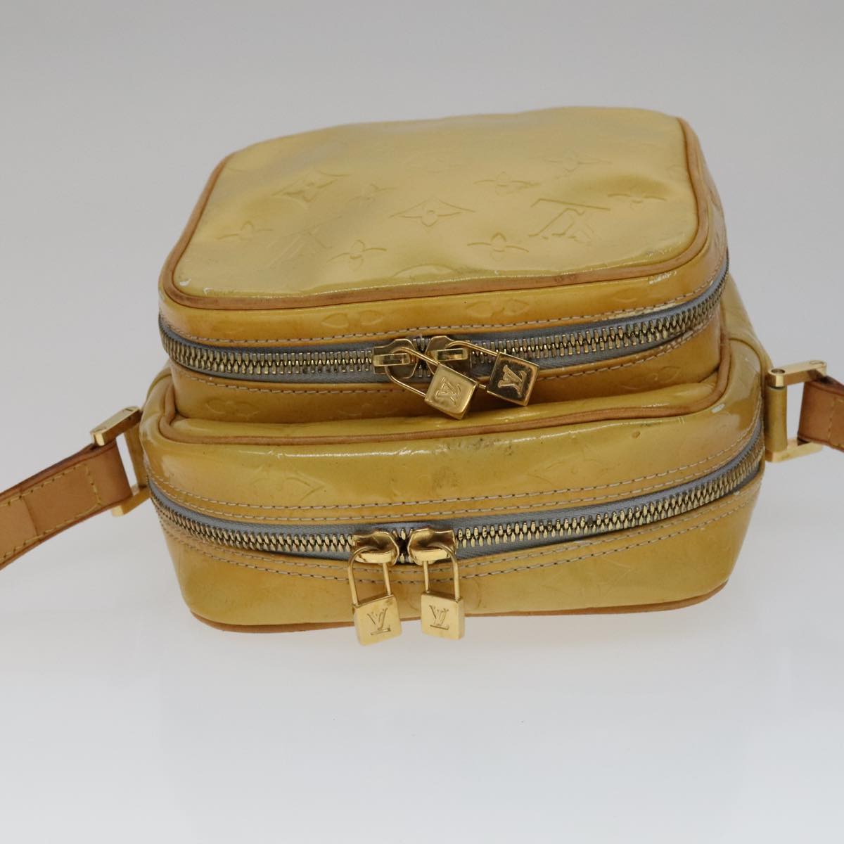 LOUIS VUITTON Monogram Vernis Wooster Shoulder Bag Gris M91036 LV 110626