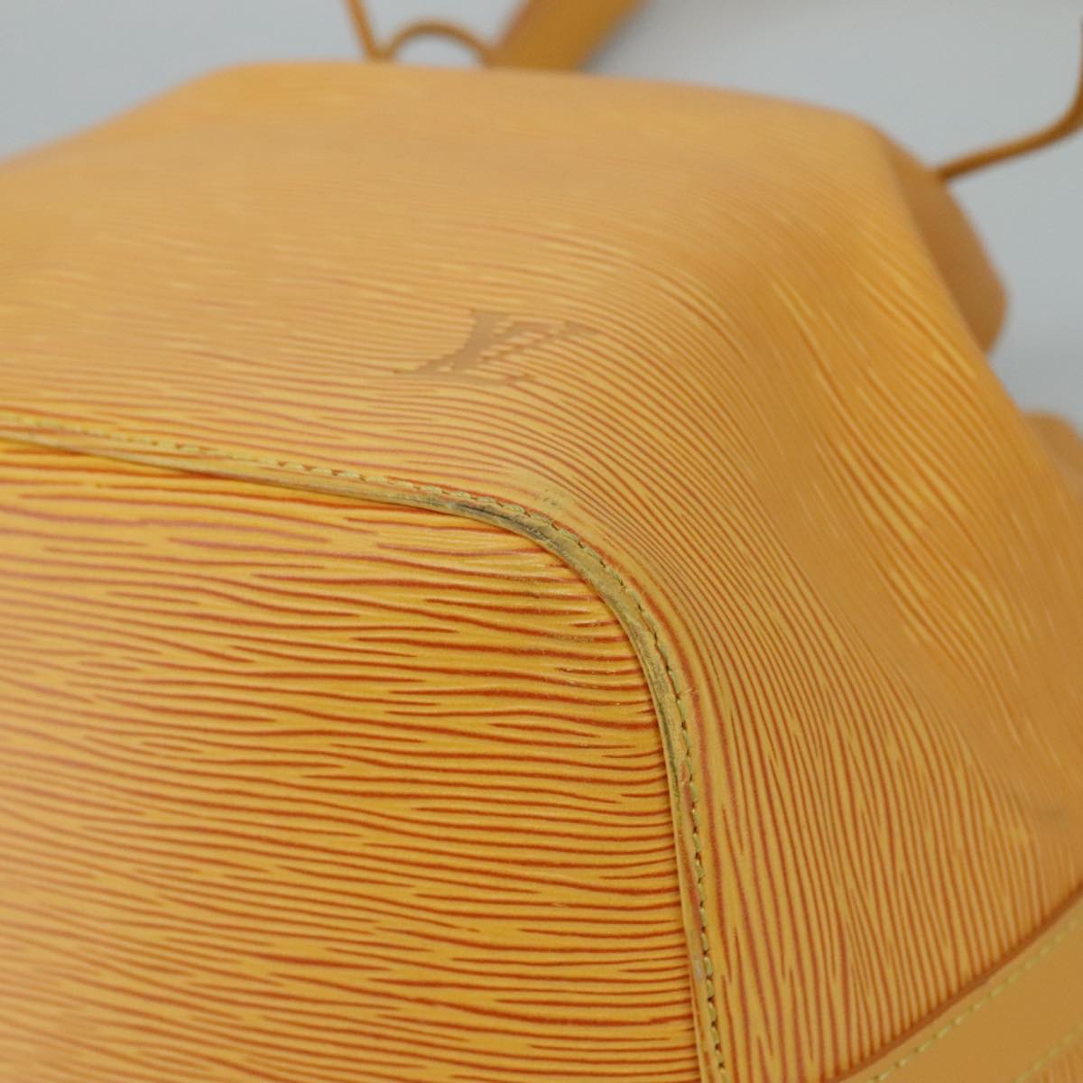 LOUIS VUITTON Epi Petit Noe Shoulder Bag Yellow M44102 LV 110651
