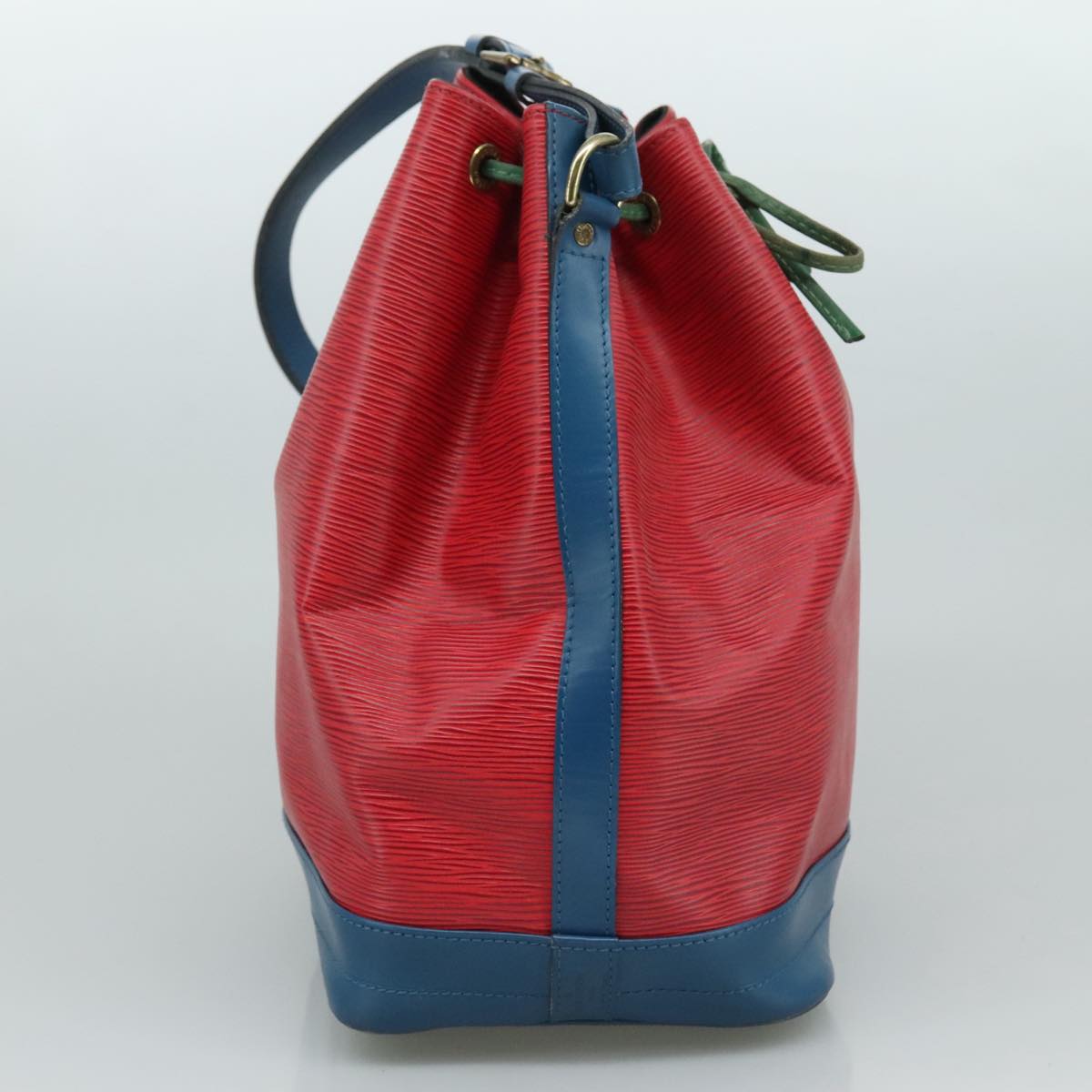 LOUIS VUITTON Epi Noe Shoulder Bag Bicolor Red Blue M44084 LV 110652