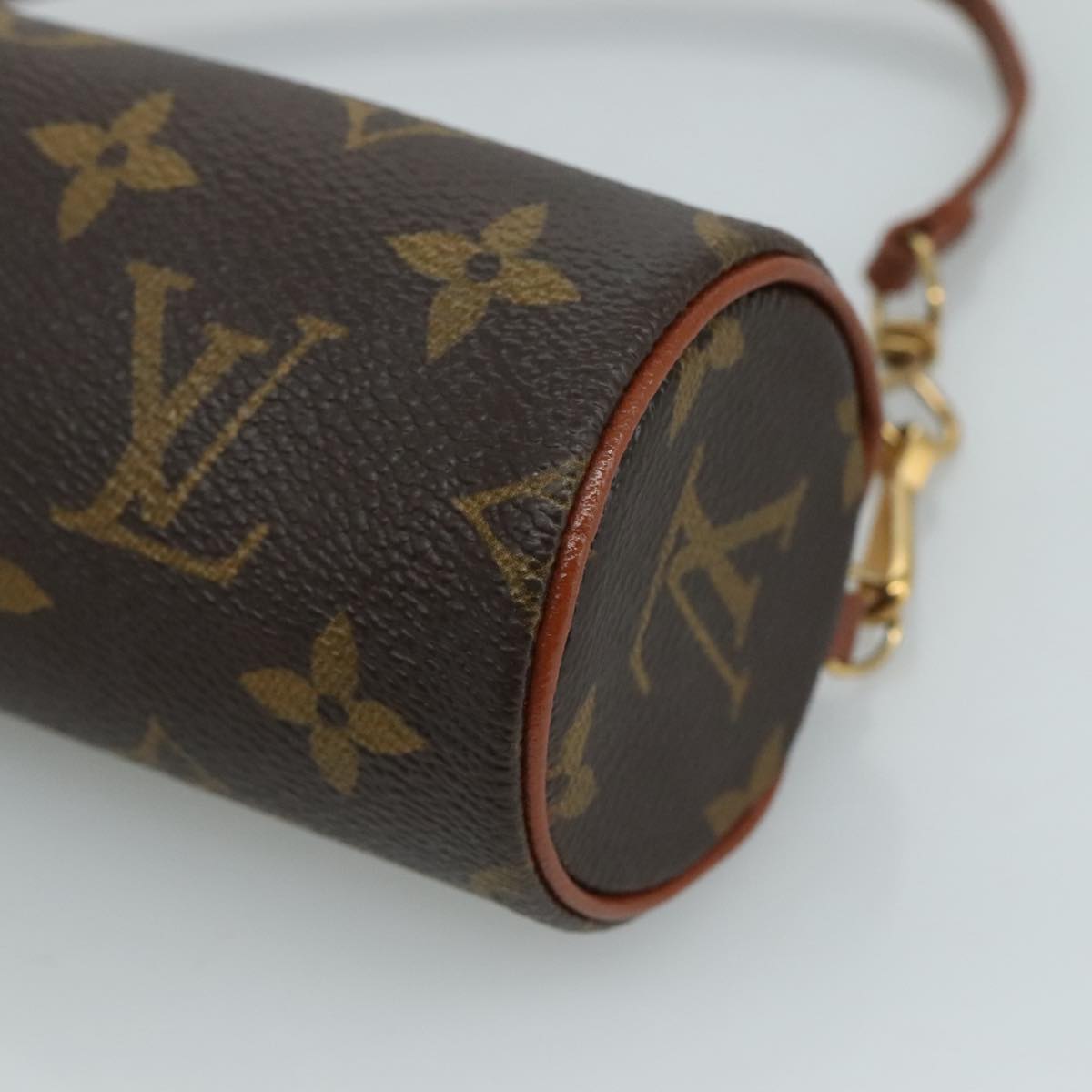 LOUIS VUITTON Monogram Papillon Pouch LV 111000