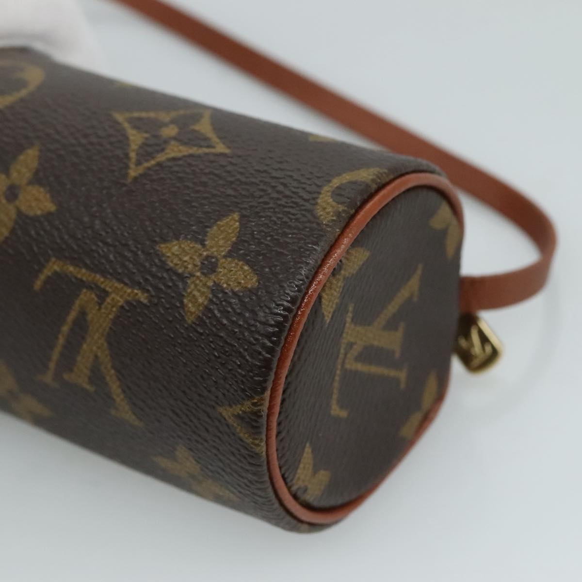 LOUIS VUITTON Monogram Papillon Pouch LV 111000