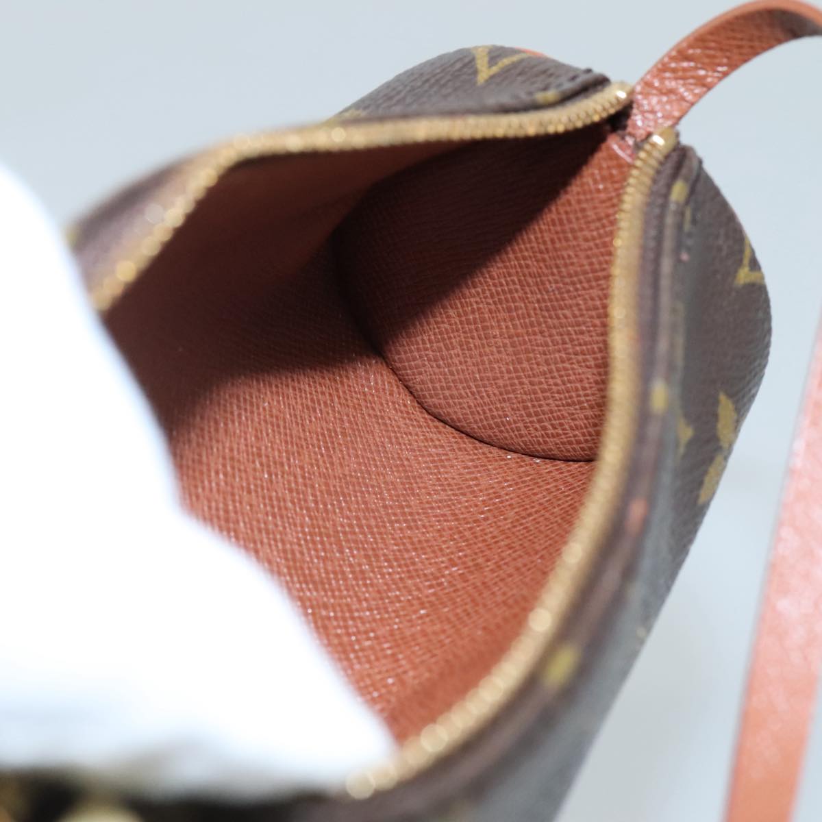 LOUIS VUITTON Monogram Papillon Pouch LV 111000