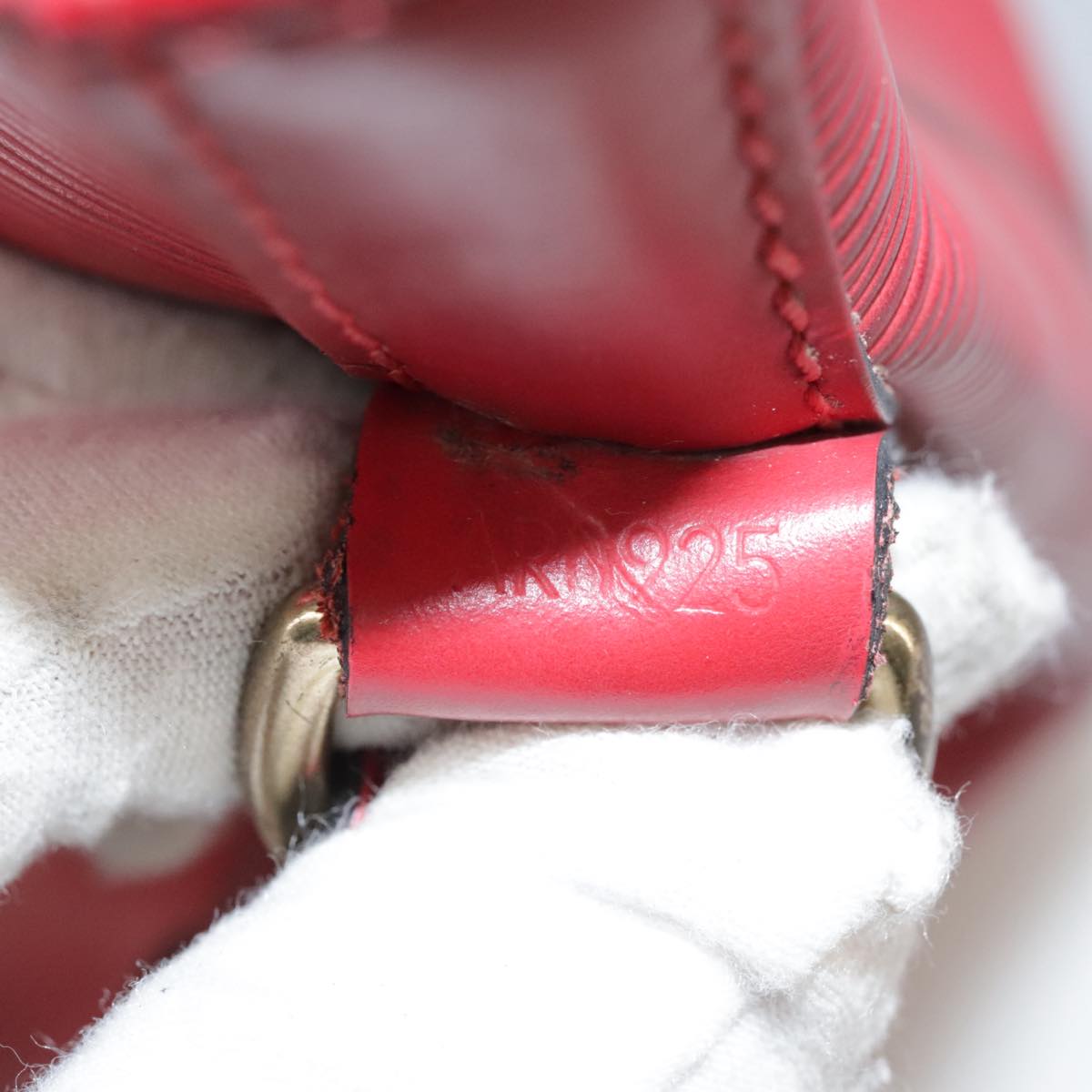 LOUIS VUITTON Epi Petit Noe Shoulder Bag Red M44107 LV 111002