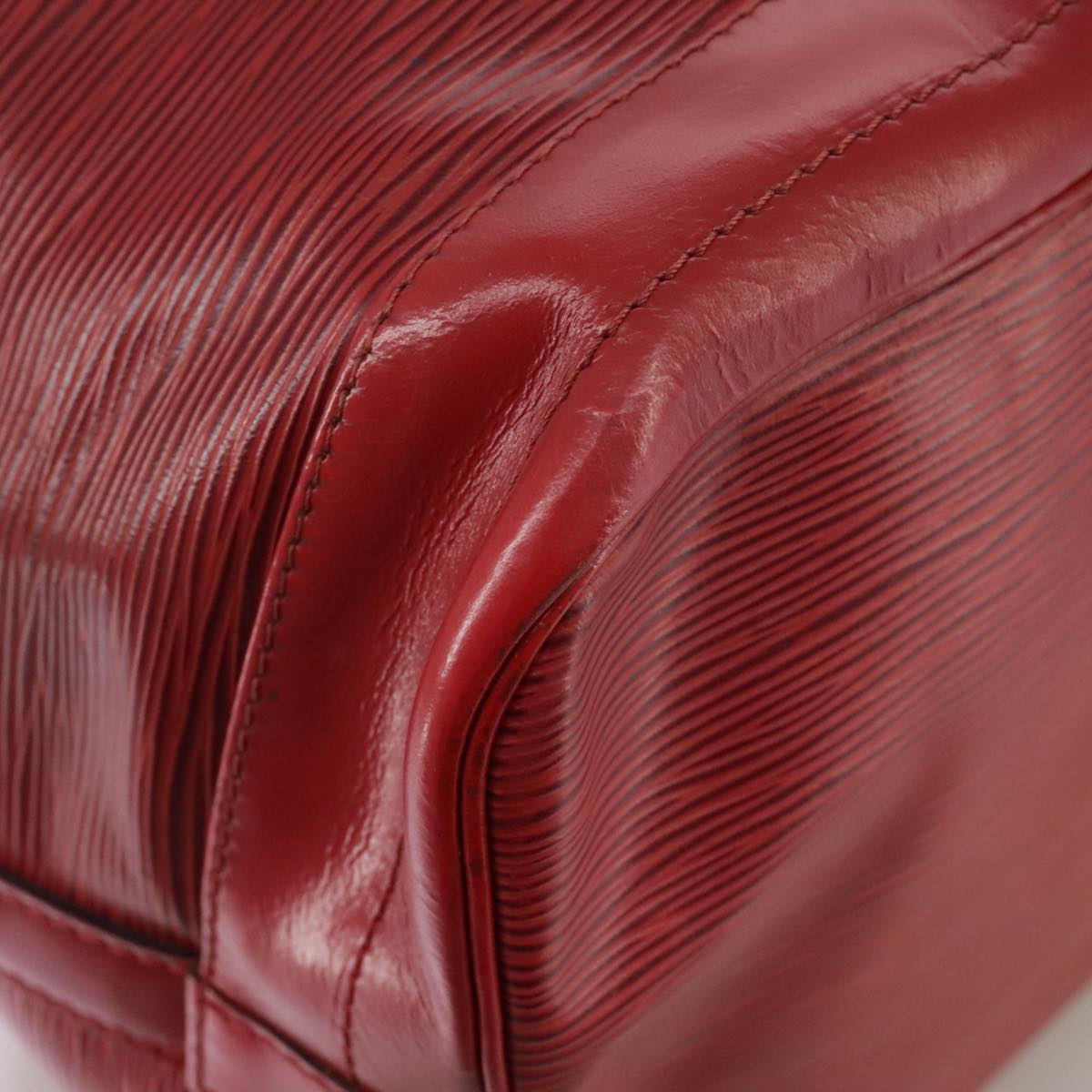 LOUIS VUITTON Epi Noe Shoulder Bag Red M44007 LV 111052
