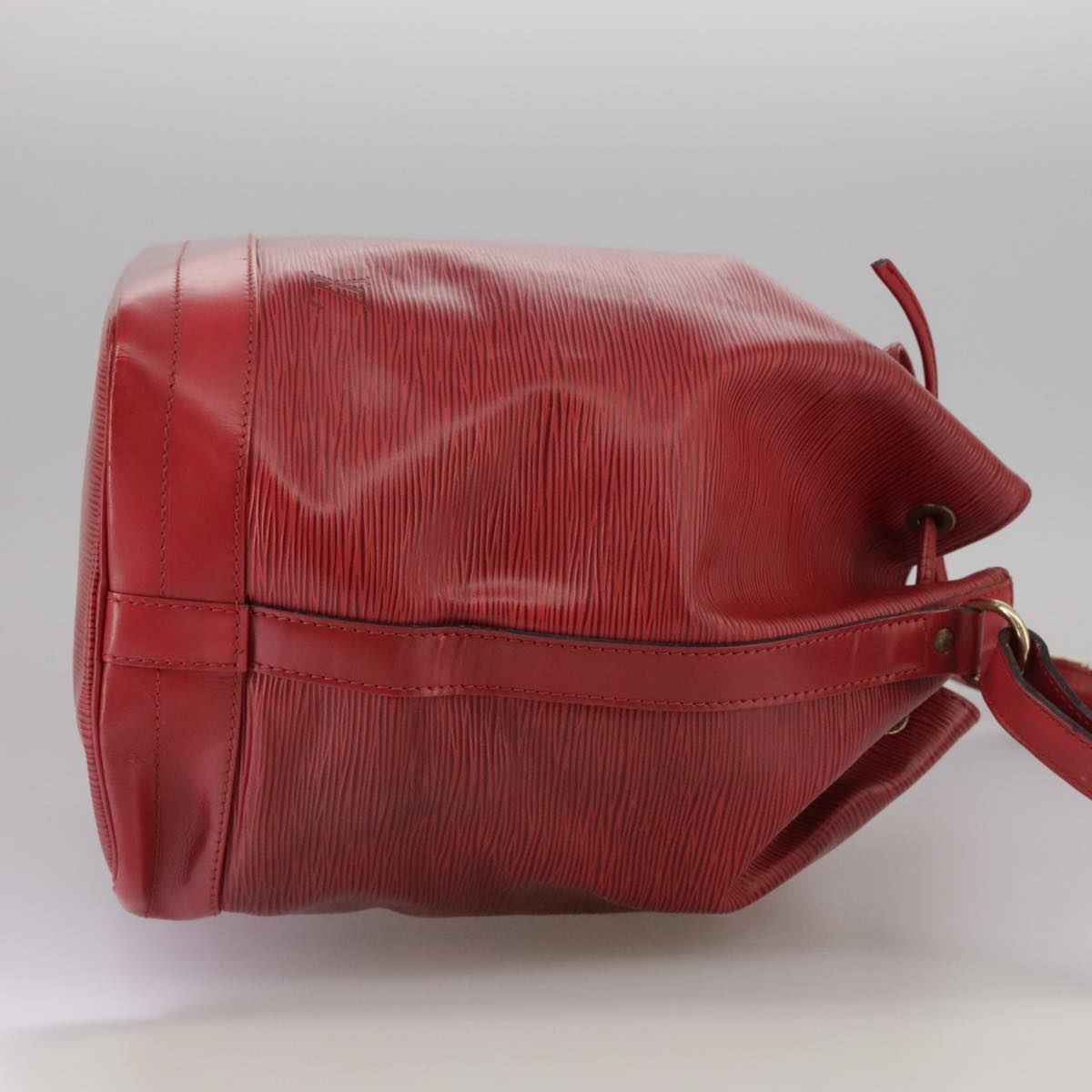 LOUIS VUITTON Epi Noe Shoulder Bag Red M44007 LV 111052