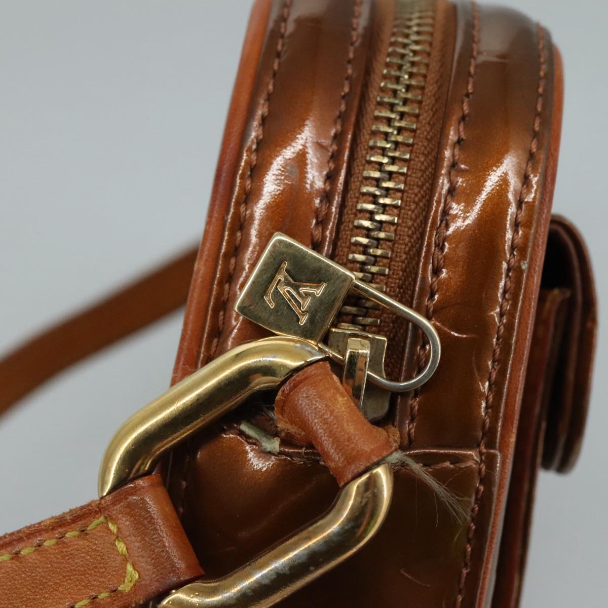 LOUIS VUITTON Monogram Vernis Christy MM Shoulder Bag Bronze M91109 111065