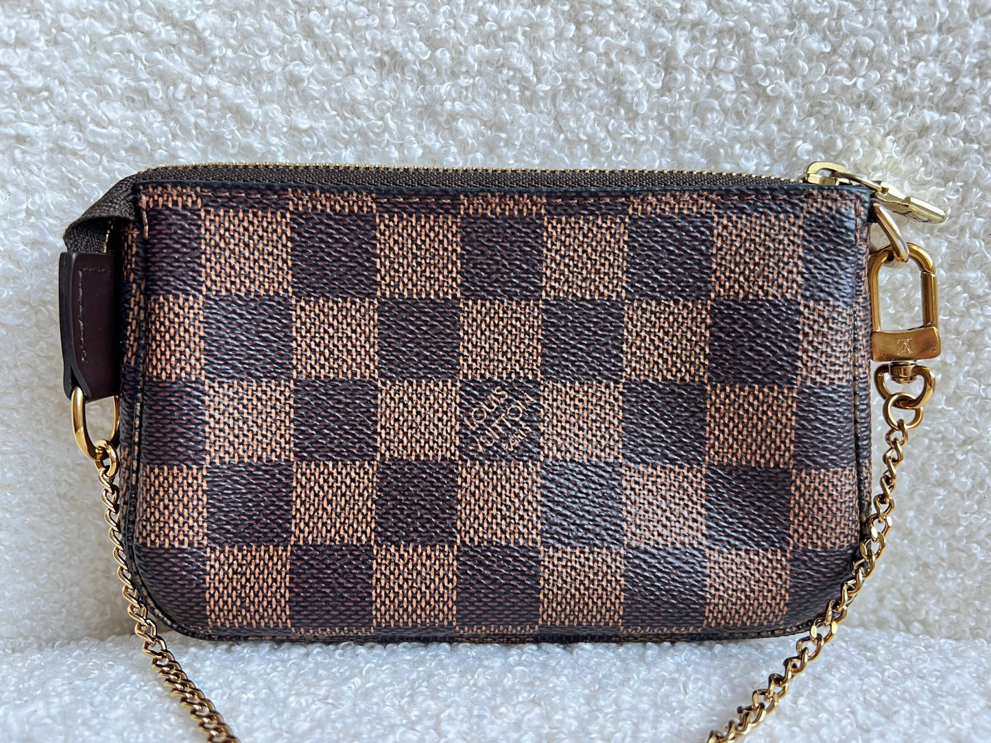 Louis Vuitton Damier Ebene Mini Pochette Accessoires (RRP £530)