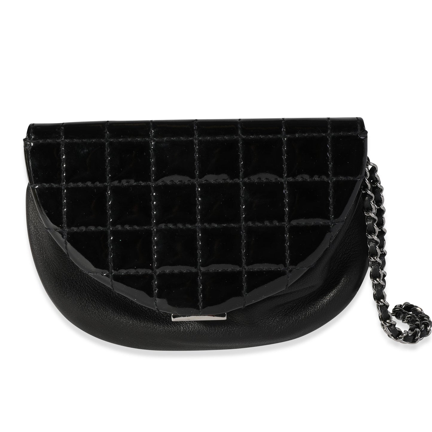 CHANEL Black Patent Leather Chocolate Bar Wristlet