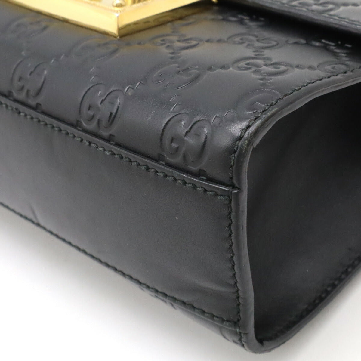 Luxury Gucci Trending 2025 Padlock GG Small Shoulder Bag Leather Black